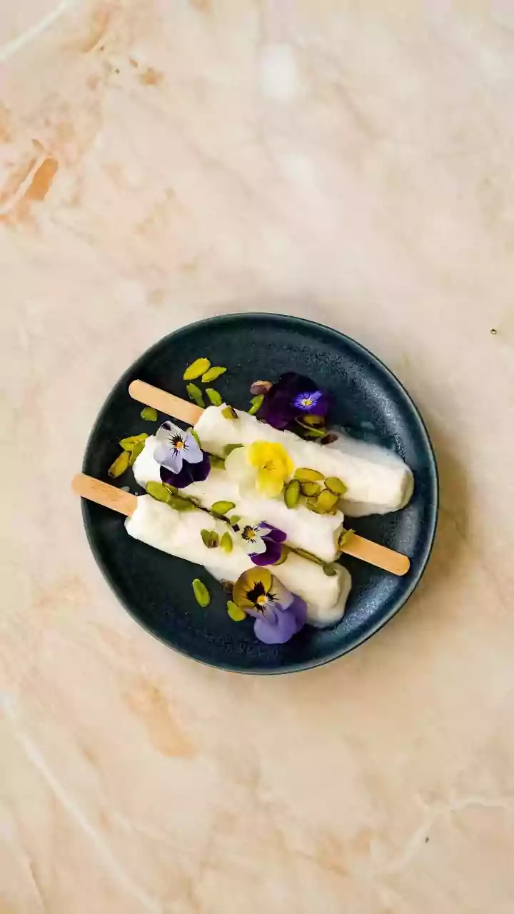 Tasting Menus Are Becoming The Hottest Dining Trend