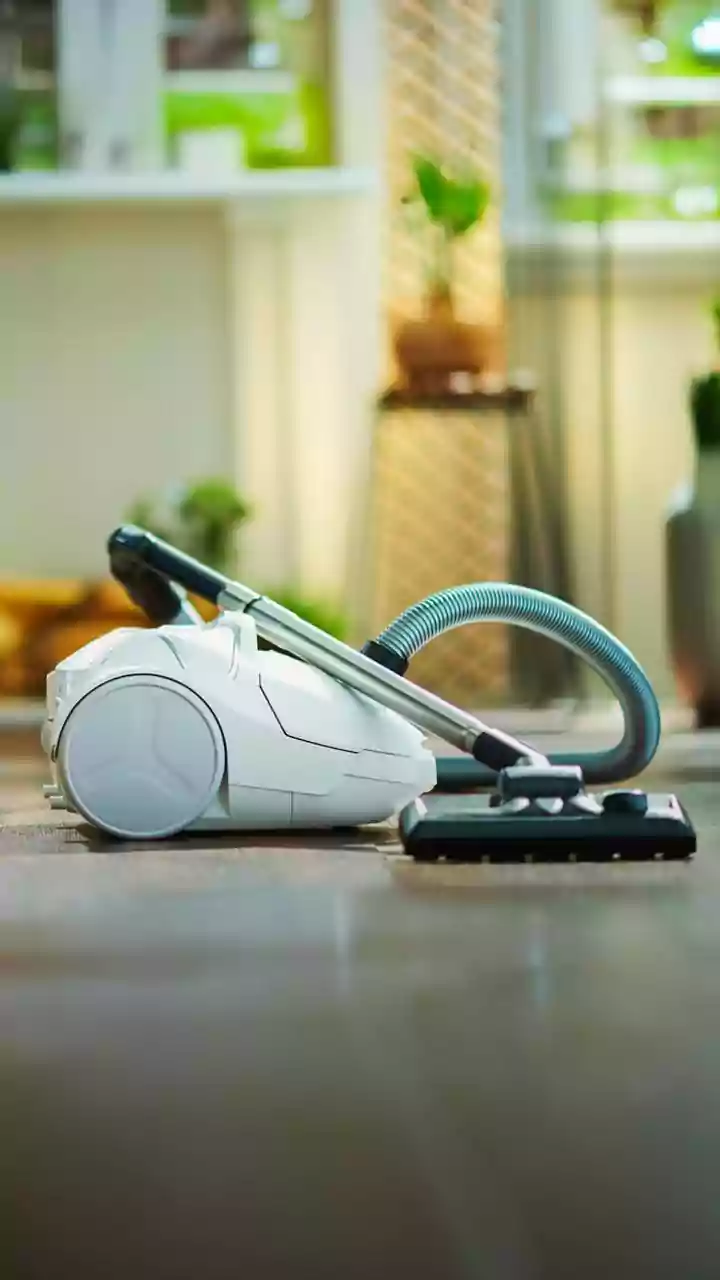 Open Windows and Doors When Cleaning Labels Call for Ventilation
