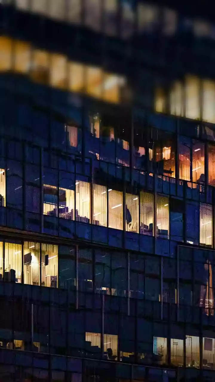 Future-Proof Your Career: Soft Skills Triumphing AI