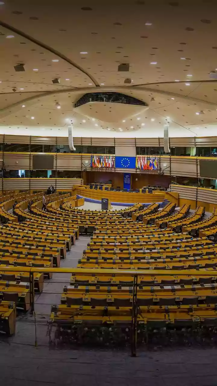 ‘We stand in full solidarity’: EU backs Denmark as Trump ramps up Greenland campaign