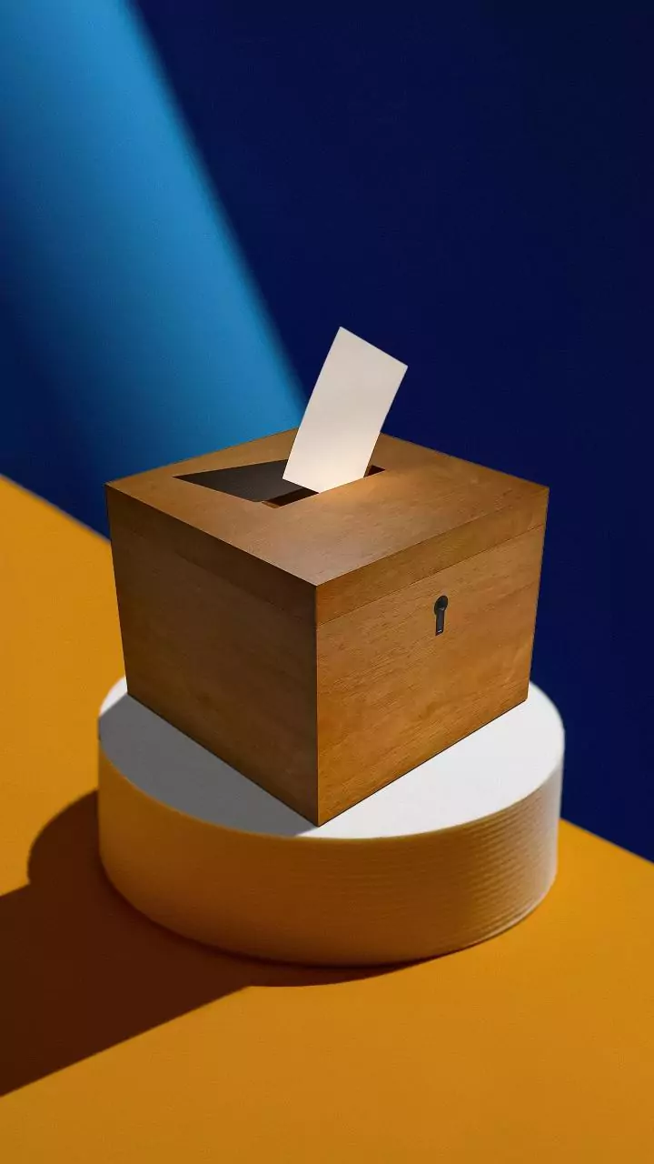 SIR hearings underway in Bengal, 32 lakh 'unmapped' voters to be covered