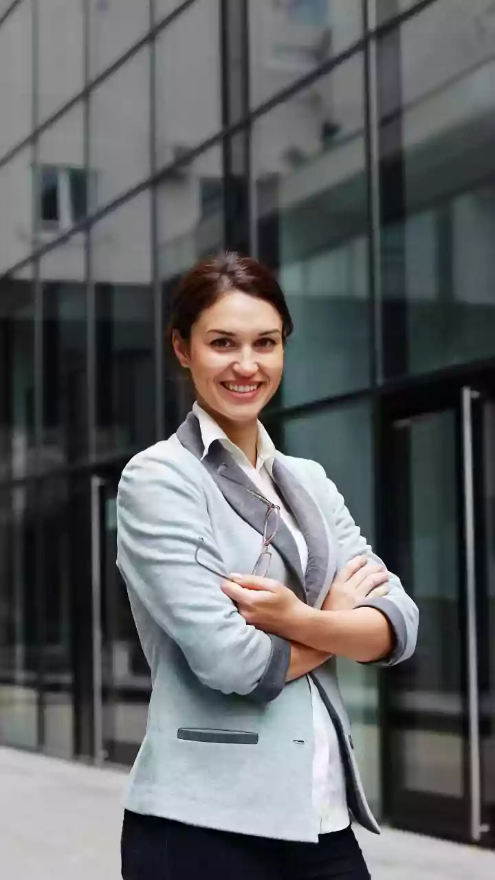 Job Seekers' Journeys: Unveiling 8 Strategies to Land Your Dream Role