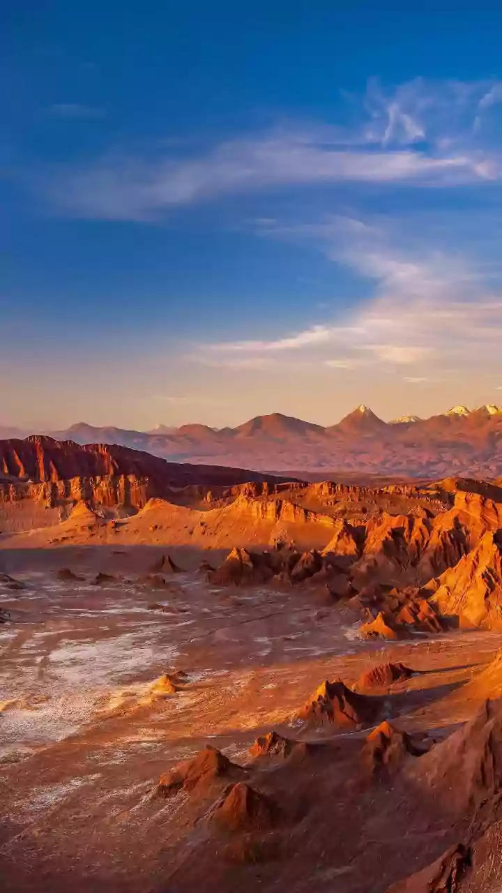 Cosmic Scars: Explore 5 Incredible Meteor Craters Around the Globe