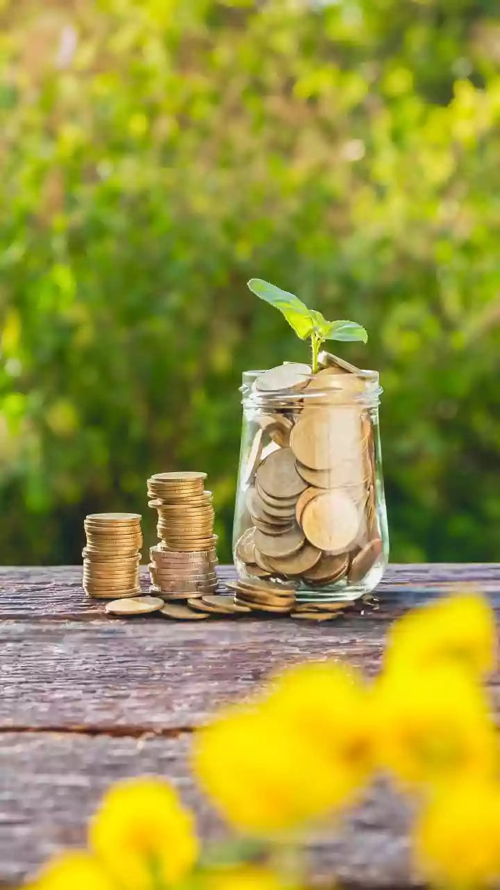 Unlock Your Riches: 8 Daily Affirmations for Instant Wealth and Abundance