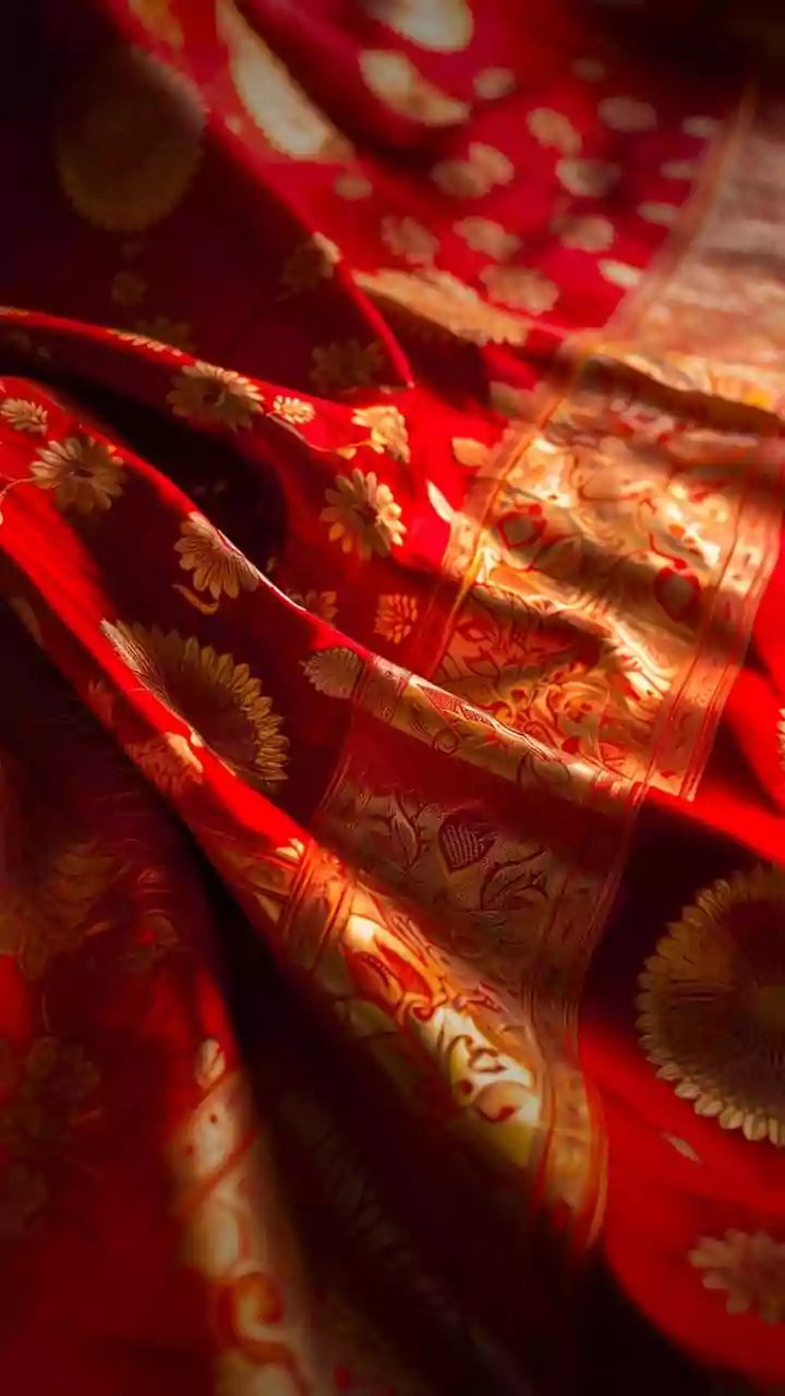 Mysore Silk Sarees: A 4 AM Craze!