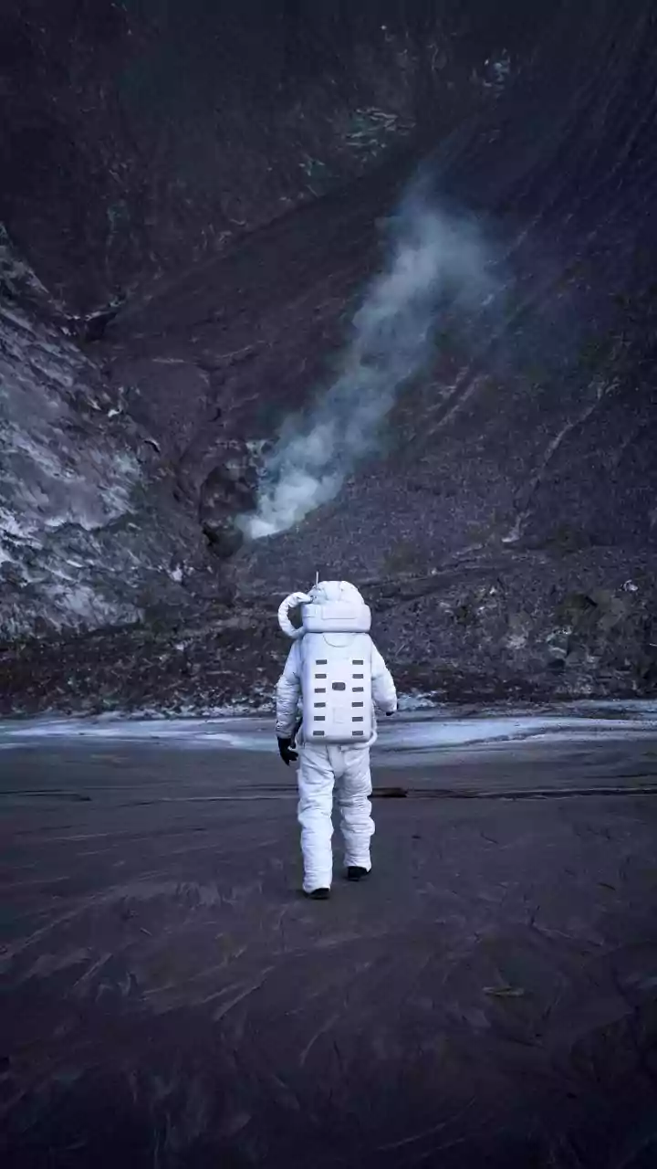 Why Extreme Environment Simulation Projects Are Recruiting Bioastronautics Fellows In High Numbers