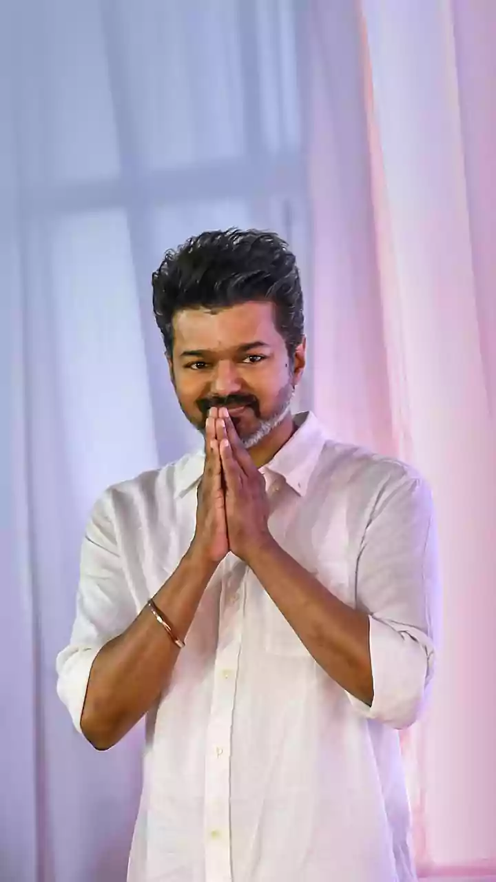 Vijay’s Former Assistant Accuses Thalapathy Of Leaving Him Penniless After Being Fired– What Is the Issue About?