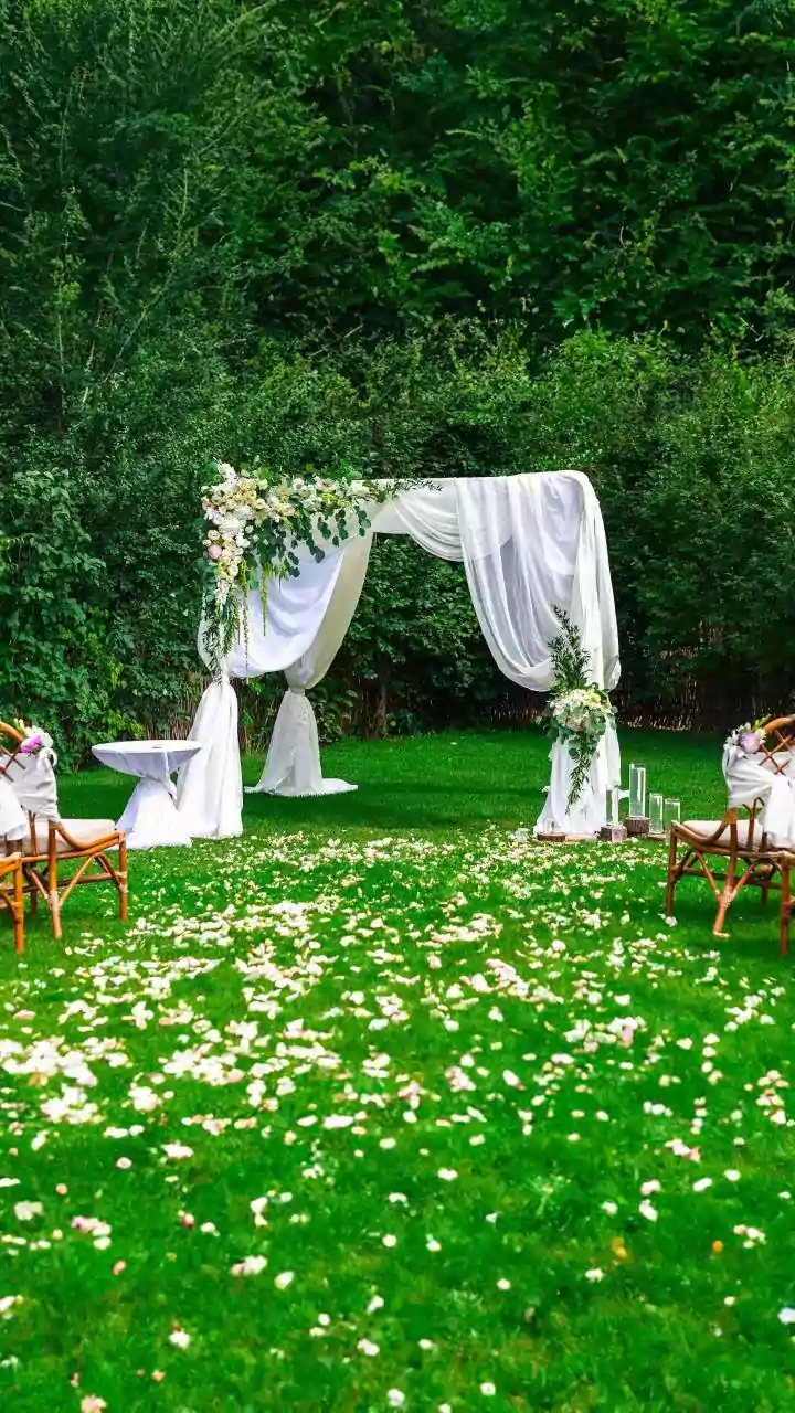 Make Your Summer Wedding Unforgettable with These Decor Ideas