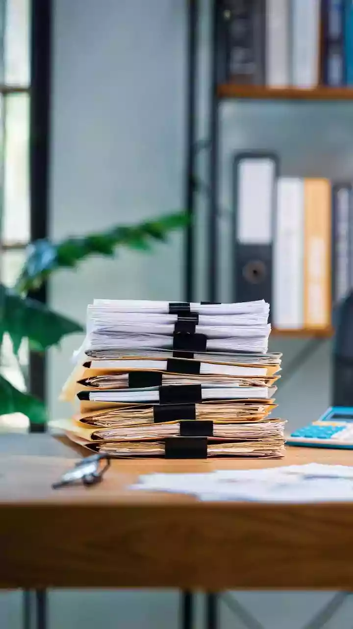 Multi-Agent AI Workflows Simplify Document Classification For Graduate Research Projects