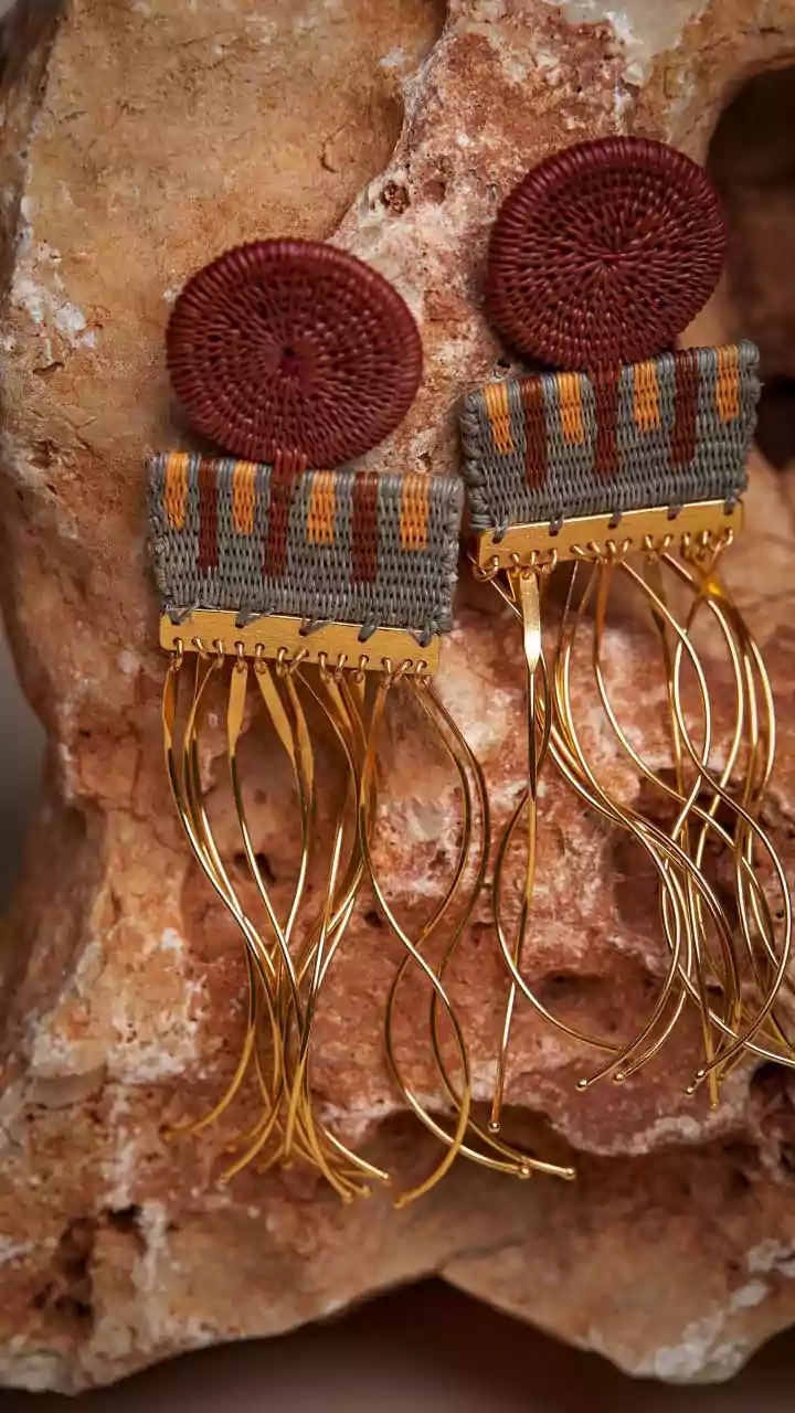 Redefine your winter style with raffia earrings