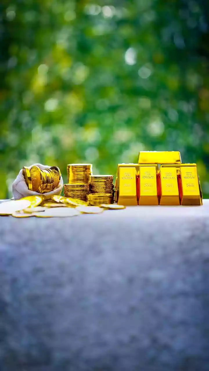 Gold Prices Soar: What Indian Buyers Need to Know