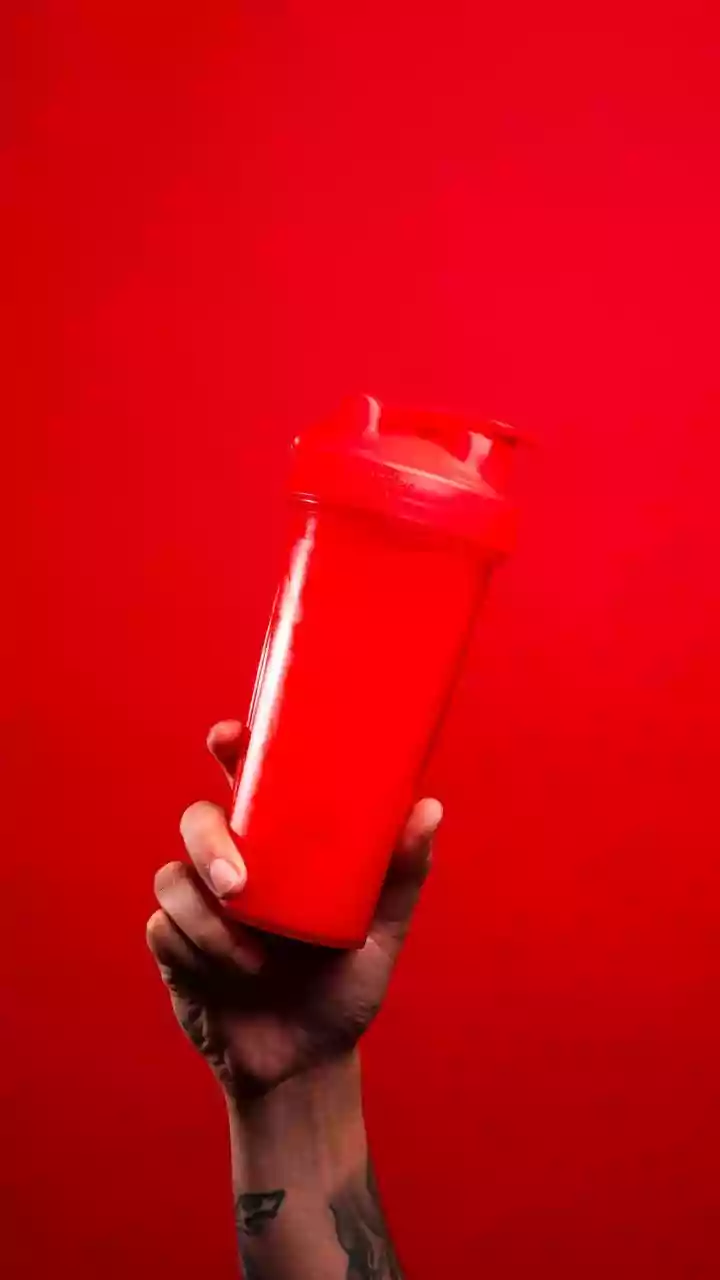 Why Health Conscious Gym Goers Choose Plant Based Protein Blends Over Traditional Whey Formulations