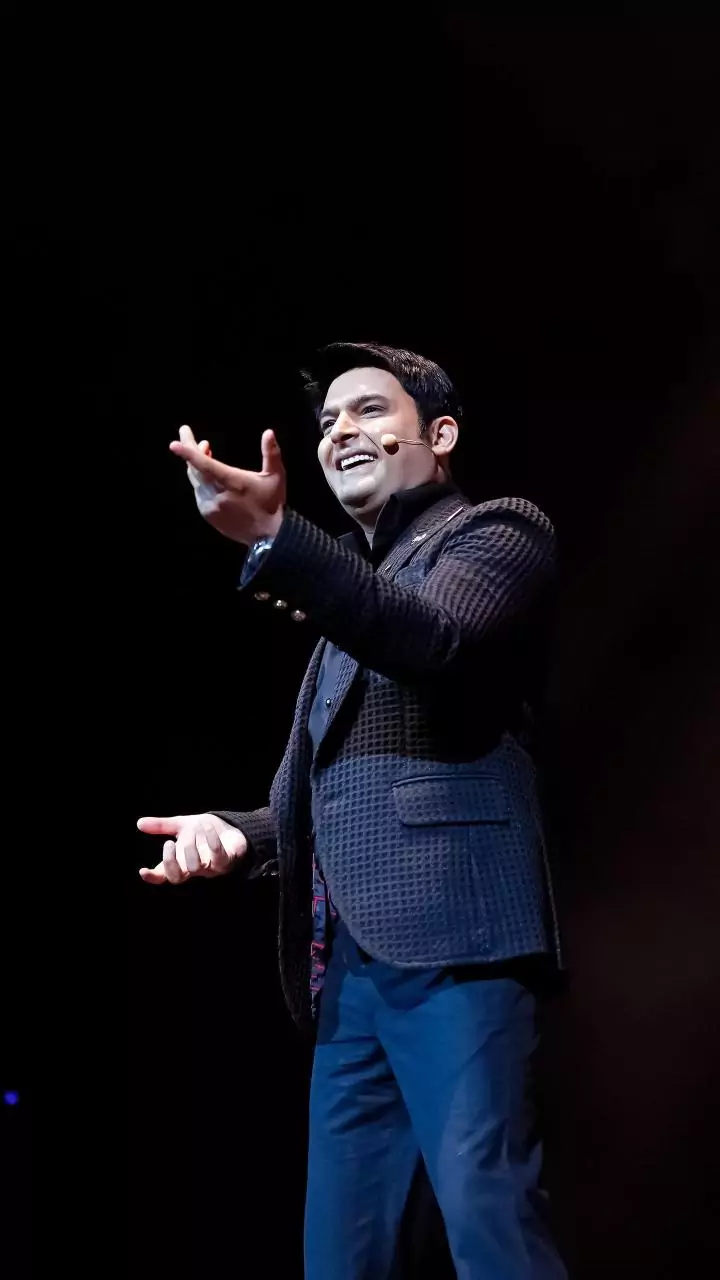 Kapil Sharma pays heartfelt tribute to Dharmendra on Indian Idol 16