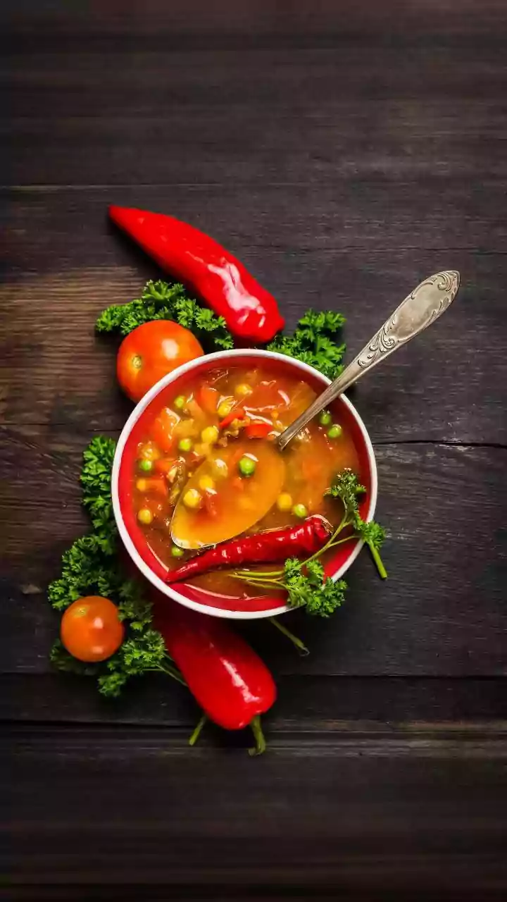 5 Soups To Stay Healthy & Warm In Winter