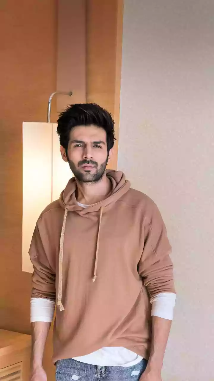 'Don't Know What The Fuss Is About!': Shobhaa De Defends Kartik Aaryan's Version Of Saat Samundar Paar After Song Faces Backlash On Social Media