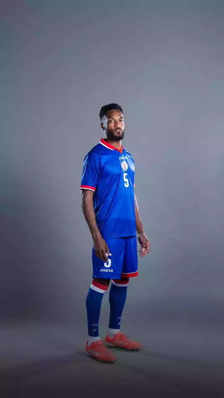 Haiti confirma mudança em uniforme após pedido da Fifa e retira imagem histórica