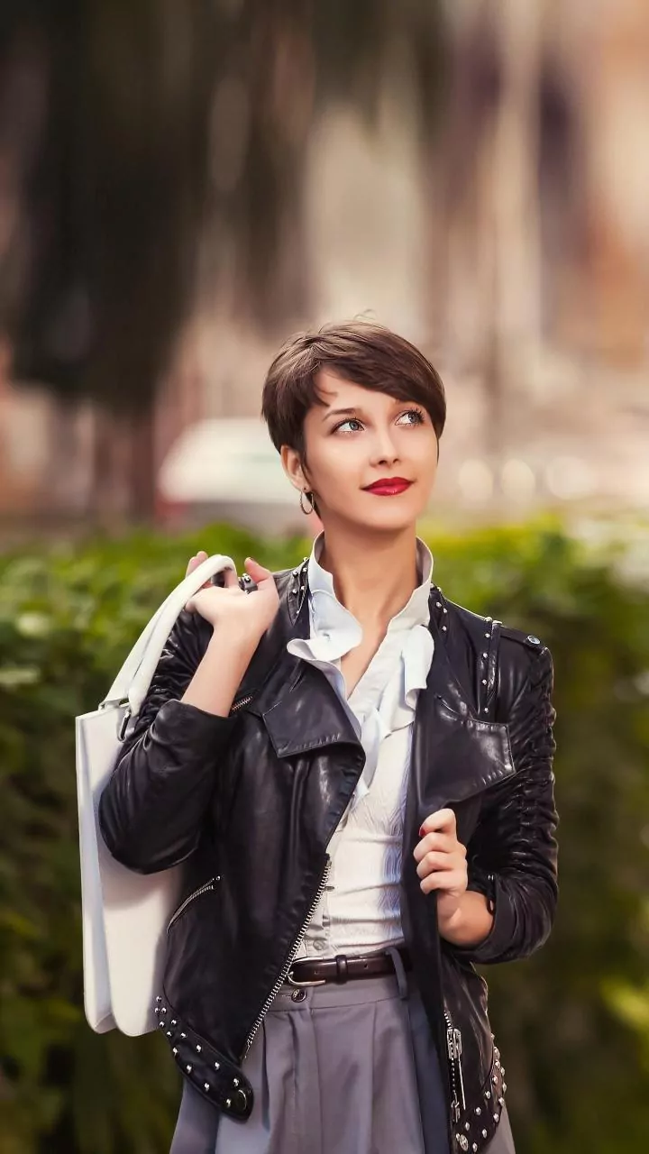 How to style a pixie cut