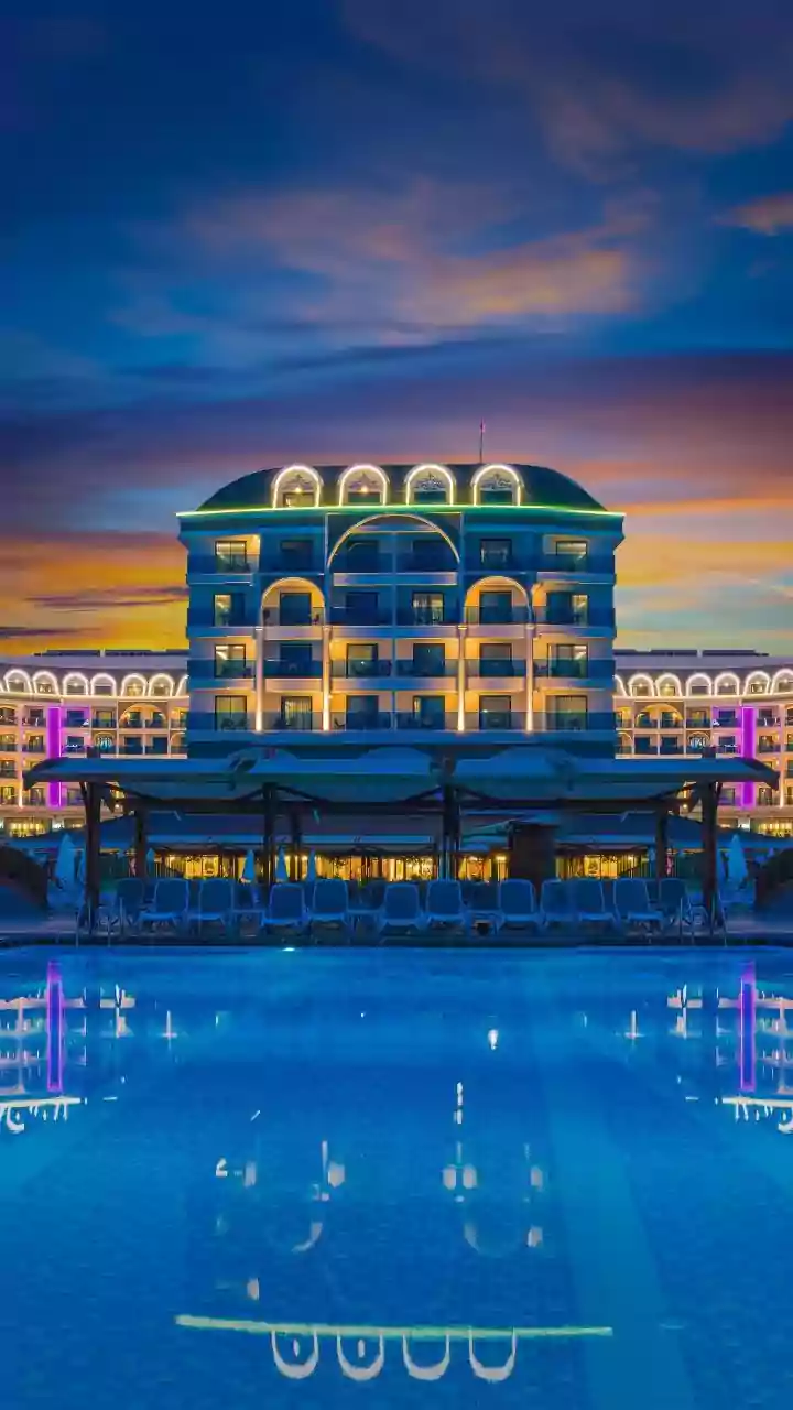 Luxury Hotels Around the Globe: A Global Guide