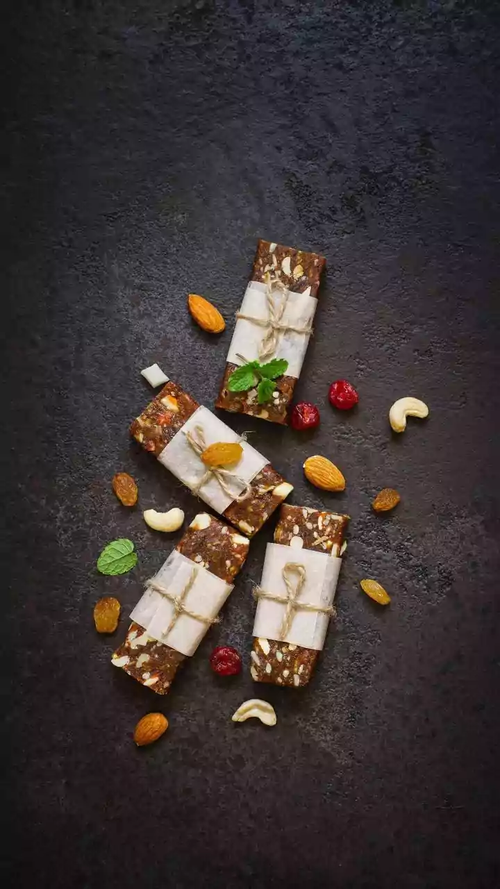 Snack Smart: 7 Travel-Friendly Bites for Every Journey