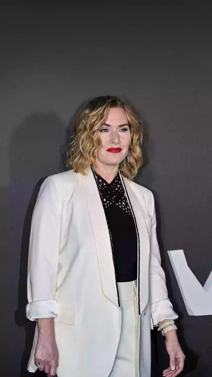 Kate Winslet Reflects on Her Initial On-Screen Intimate Encounter with Women in Heavenly Creatures: I Was a Teenager