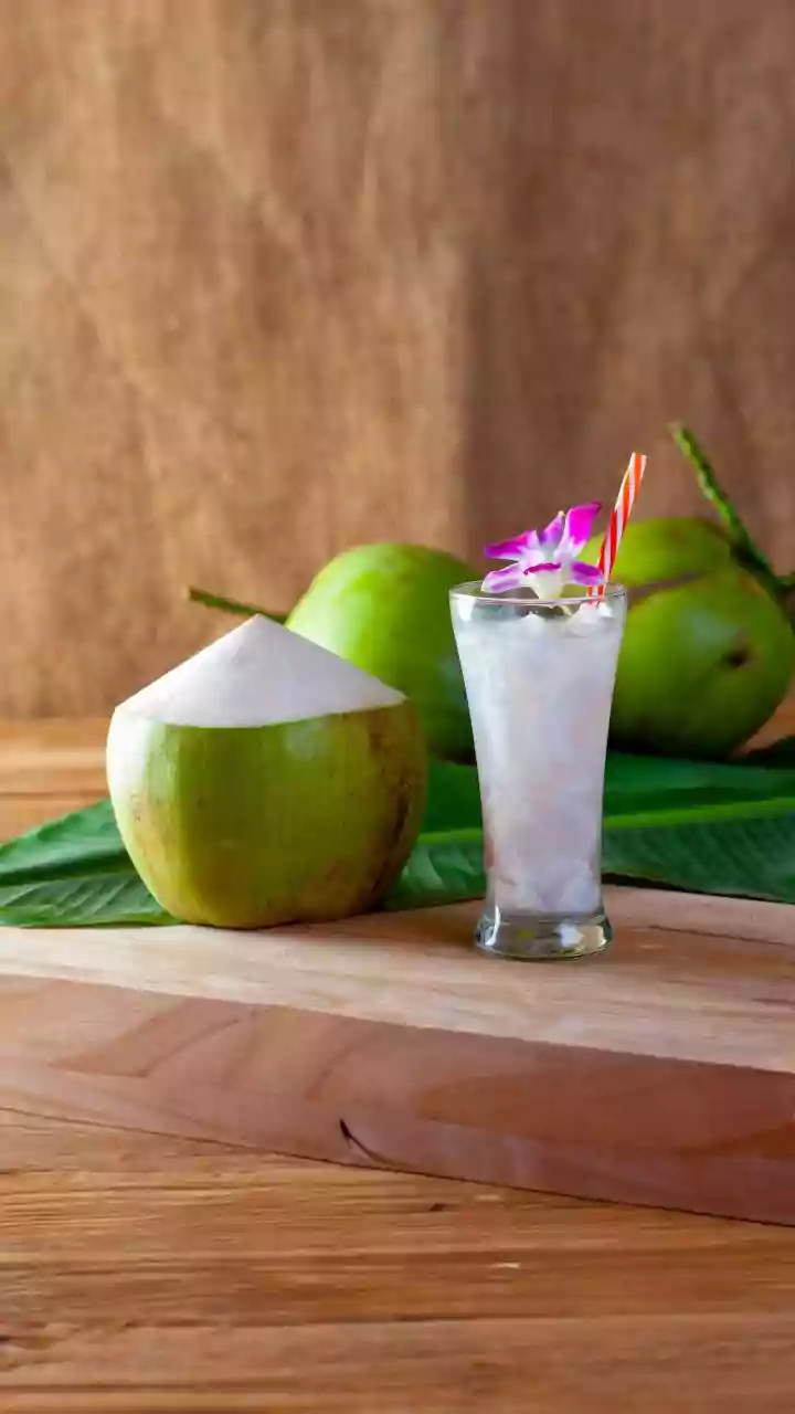 Beat the Heat: Refreshing Rose Apple & Coconut Water Cooler Recipe