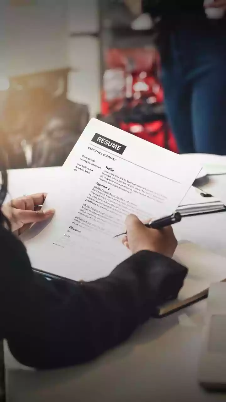 Ghost Jobs: How to Spot Fake Listings in 2025