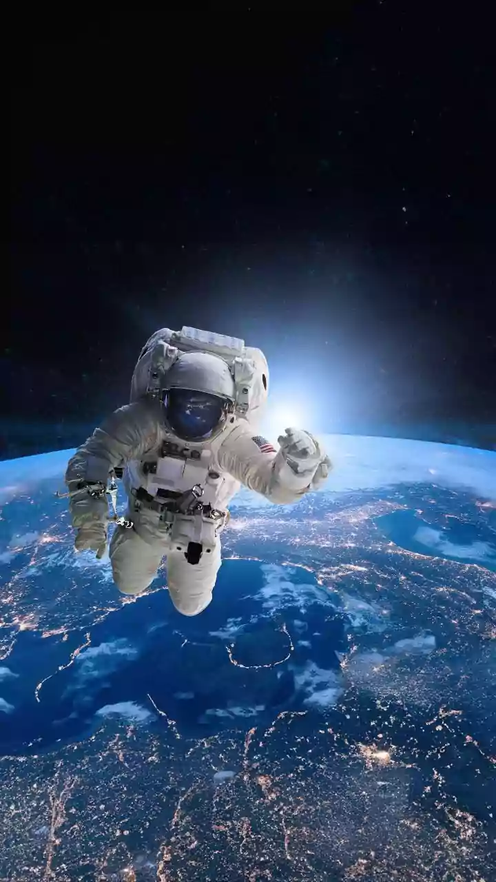 NASA brings astronauts home safely in first-ever space medical evacuation