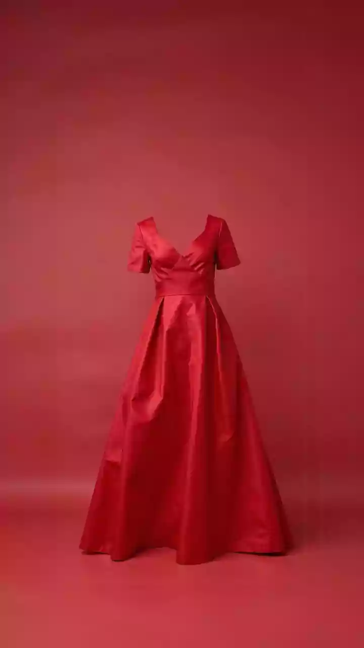 8 Rekomendasi Dress Cantik dari Brand Lokal untuk Malam, Elegan!