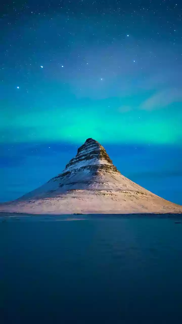 Total solar eclipse August 12-13 gives totality in Greenland Iceland