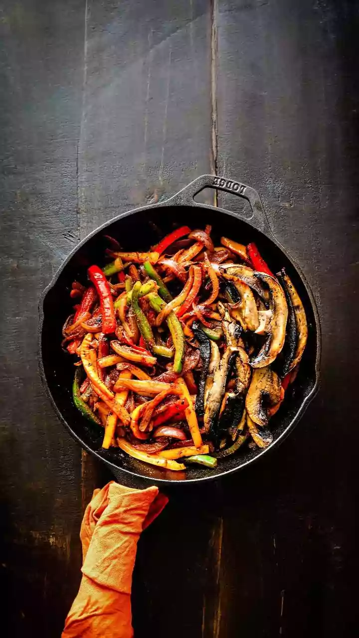 Spice Up Your Life: Easy Vegetarian Fajitas!