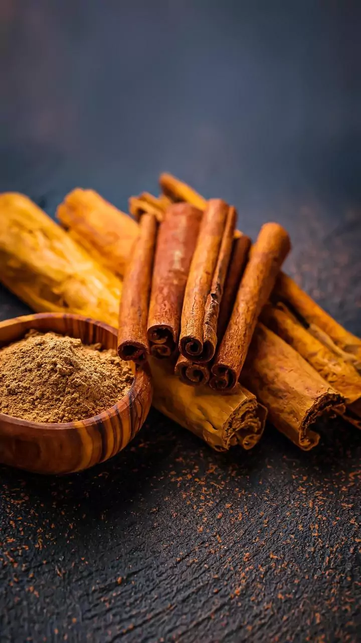 Balance Blood Sugar Level By Adding Cinnamon To Your Walnuts