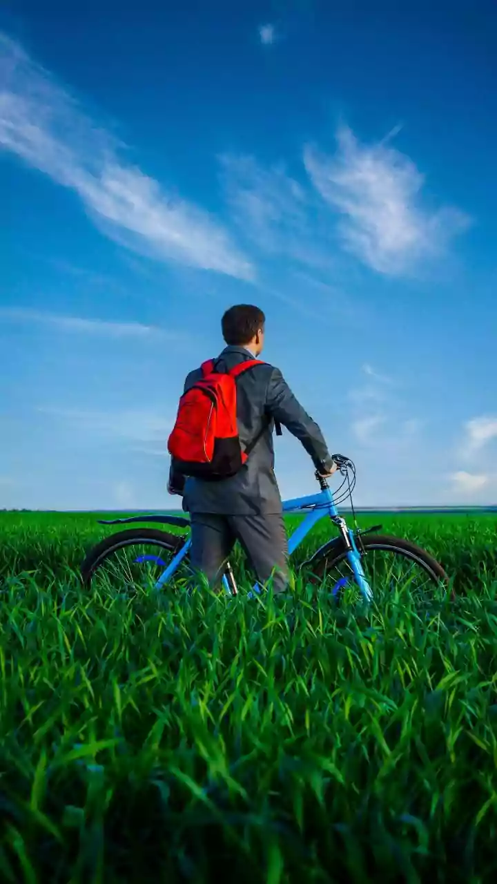 Bleisure Travel Encourages Exploration But Work Deadlines Rarely Stay Behind