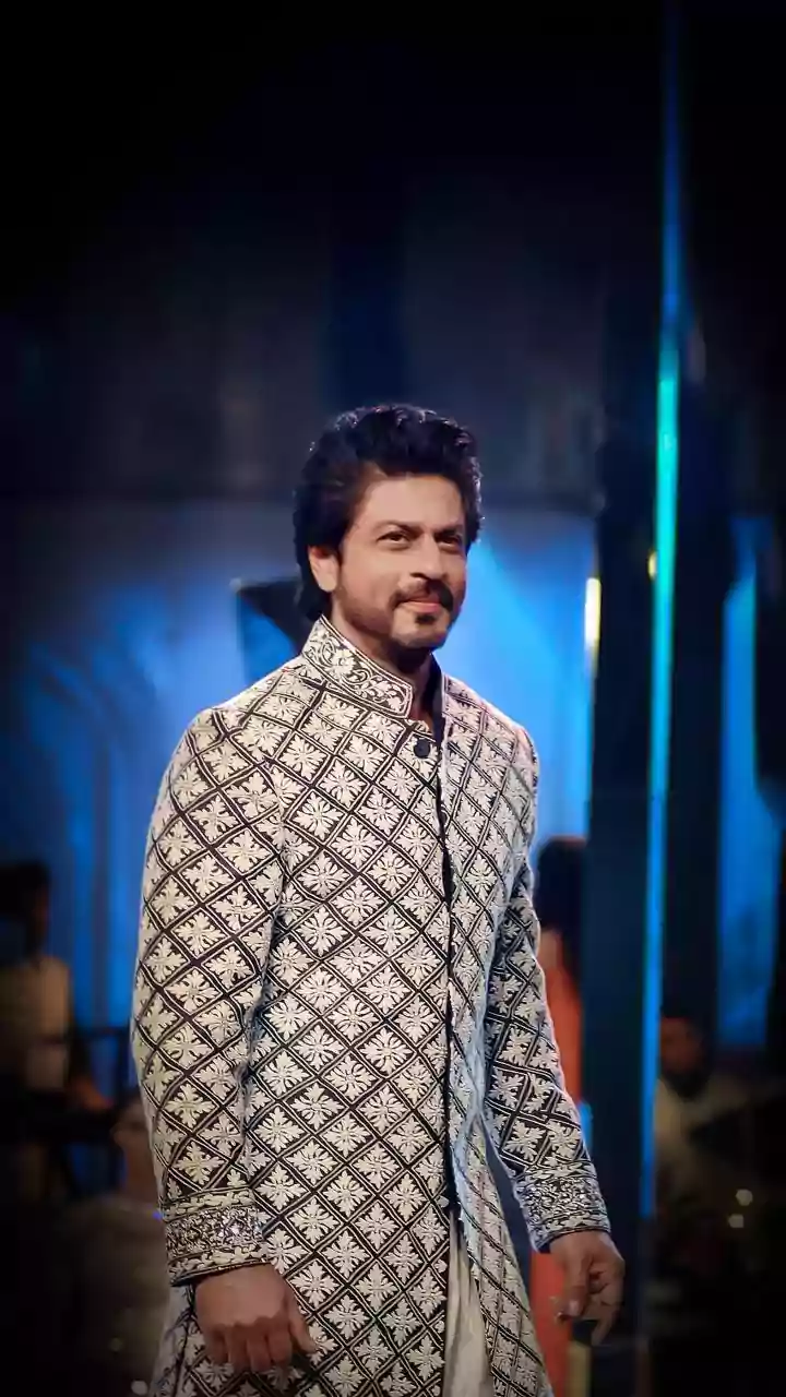 Shah Rukh Khan And Family To Return To Mannat After 2-Year Renovation - Deets