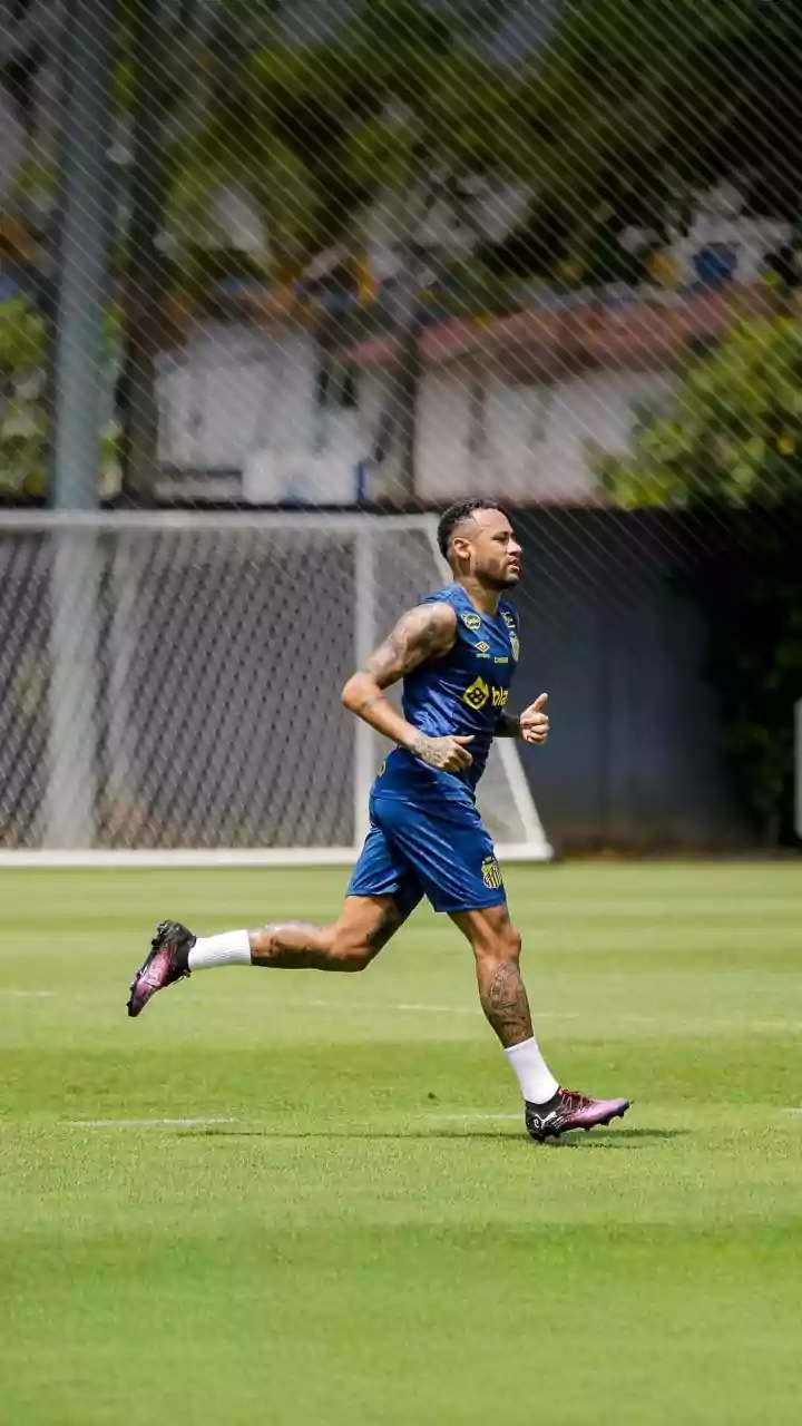 Do que Neymar precisa para ser convocado para a Copa, segundo Ancelotti