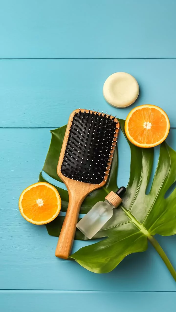 Seu frizz é culpa do outono, não do xampu
