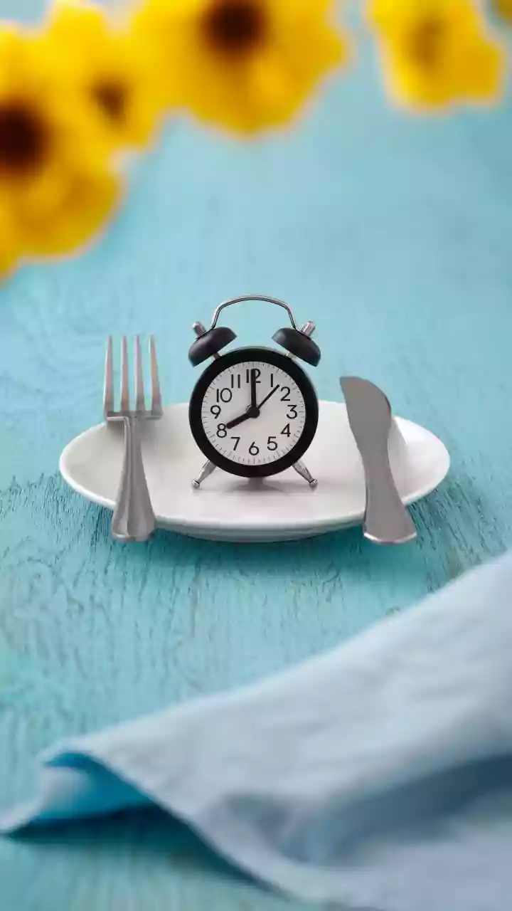 Unlock Your Health: Why Eating After Sunset Hinders Your Body's Natural Rhythms