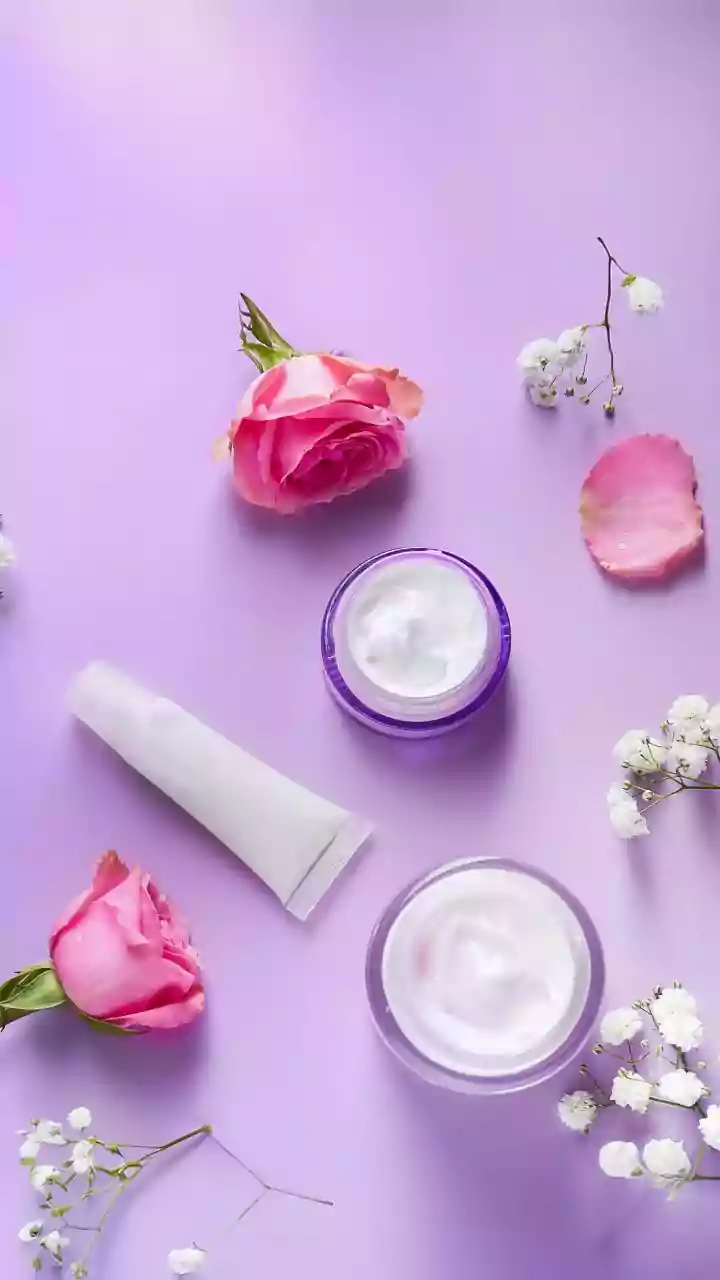 Delhi Winter Smog And Skincare: Gentle Cleansing Without Harsh Scrubbing