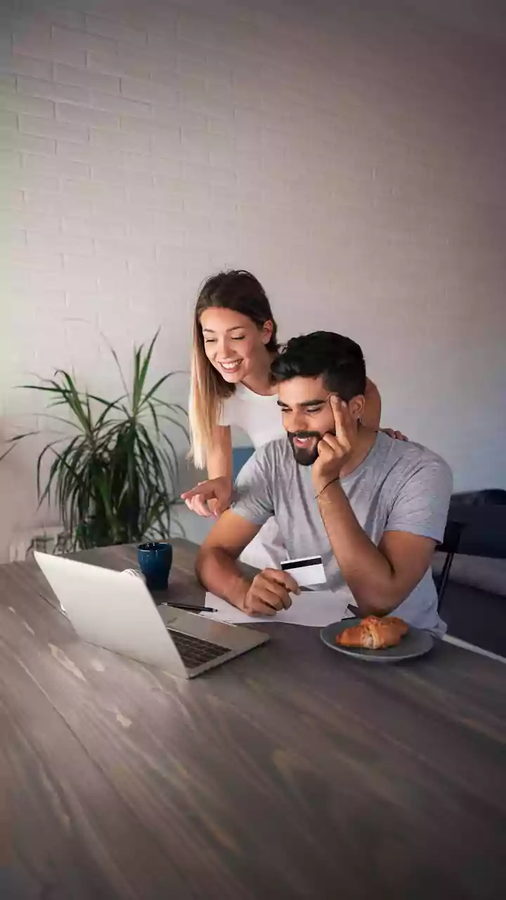 Health Insurance Plans: Individual vs. Family Floater, Top-Up, and Critical Illness