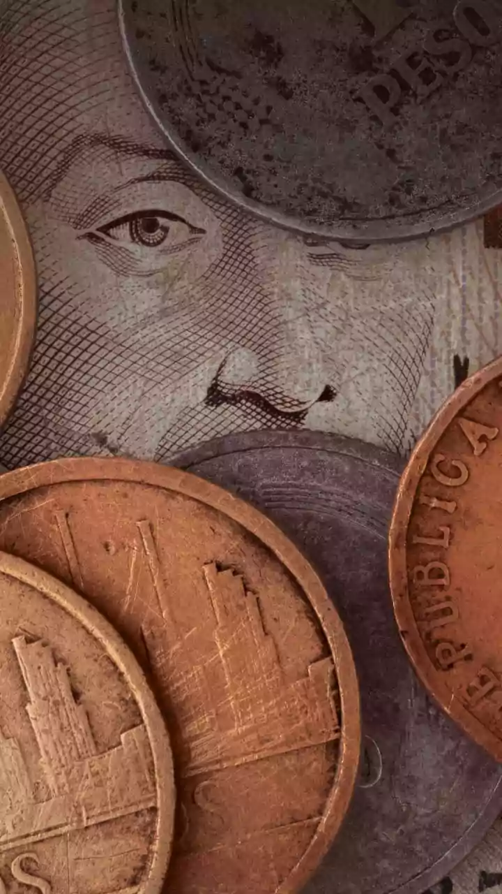 How Washington & New Delhi Pulled Back From a Full-Blown Tariff War - The Full Timeline EXPLAINED