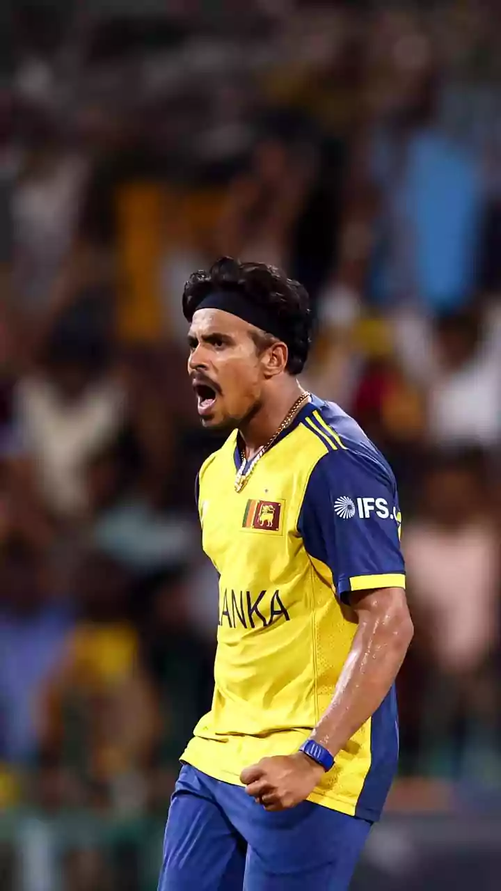 Maheesh Theekshana drops a catch, makes it up a stunning catch in the next over- WATCH