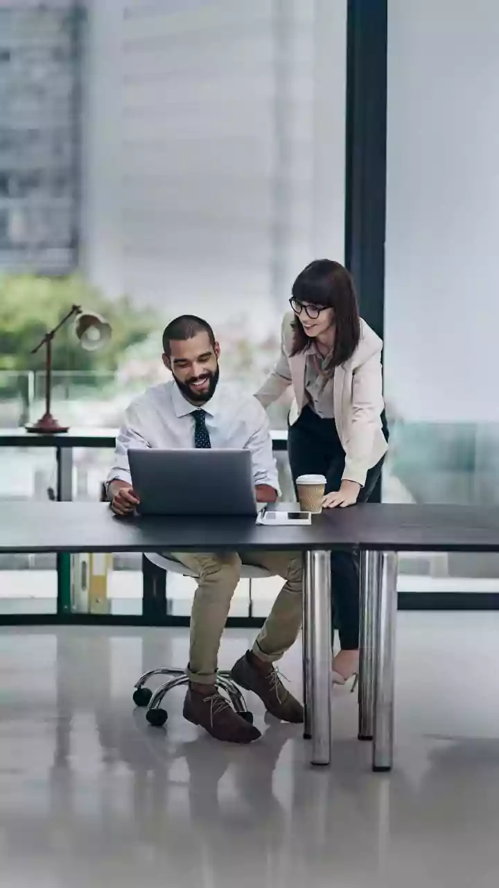 Boost Boss Bond: 5 Tips for a Stronger Workplace Dynamic