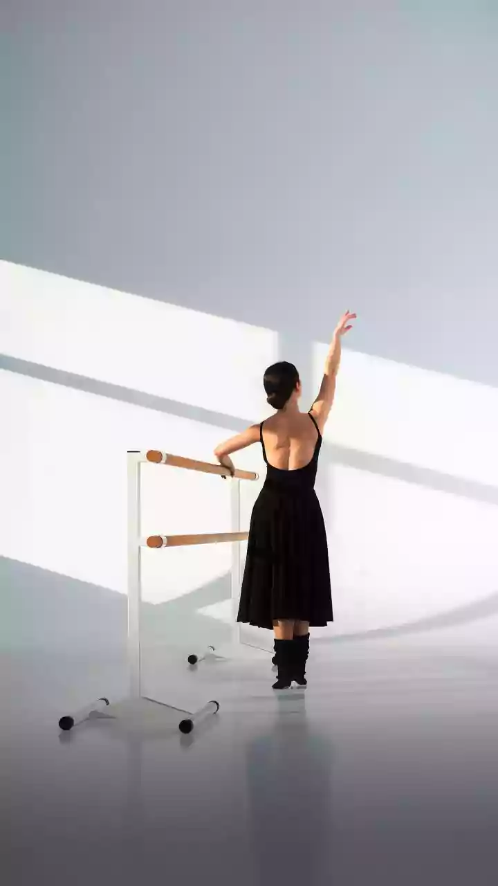 Barre: a modalidade que parece balé, mas é um funcional divertido!
