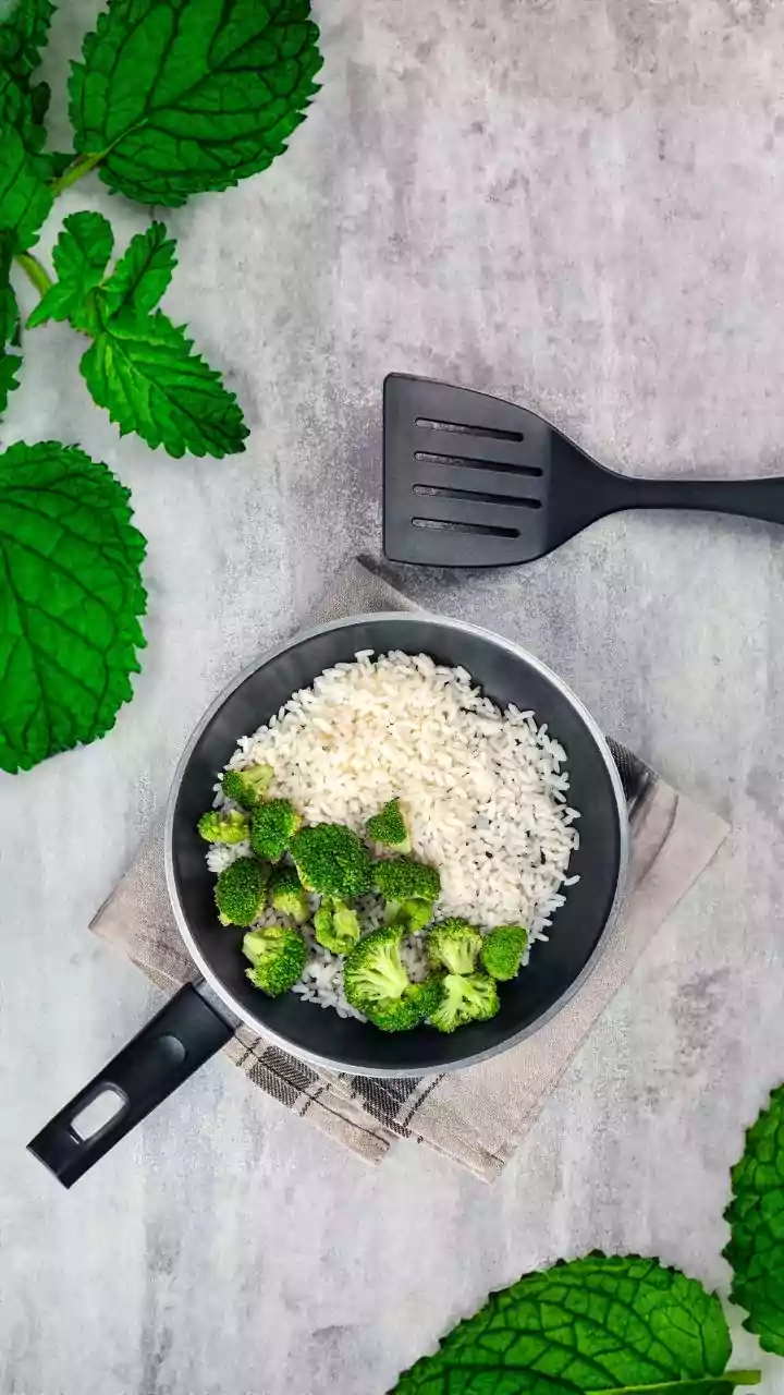 Six Sawan Air-Fryer Recipes: Six Recipes, Lower-Oil Fasting Food and the Wider Context