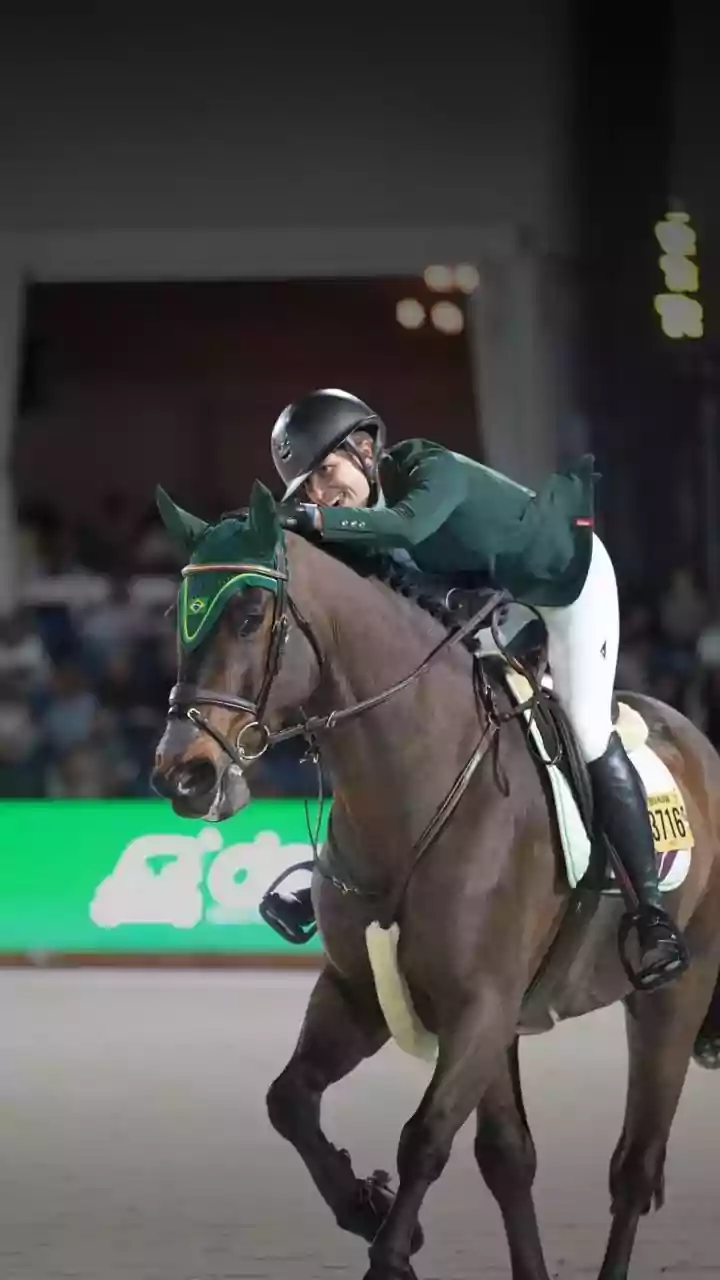 Brasileira Stephanie Macieira conquista vice-campeonato no GP de Hickstead
