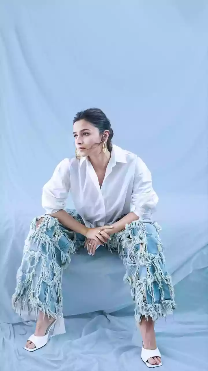 How Tier 2 Fashion Labels Merge Regional Handloom Textiles With Modern Streetwear Style