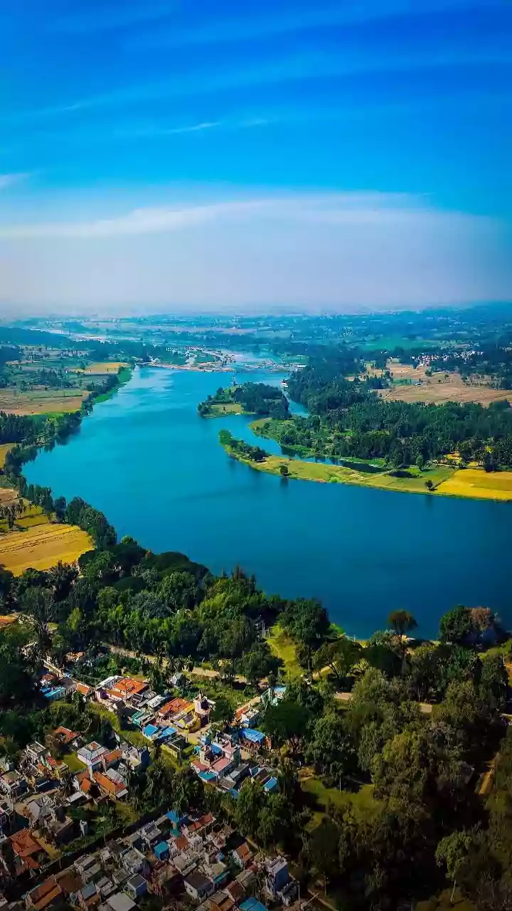 The World's Top 10 Rivers: Lifelines of Civilization and Nature's Grandest Arteries