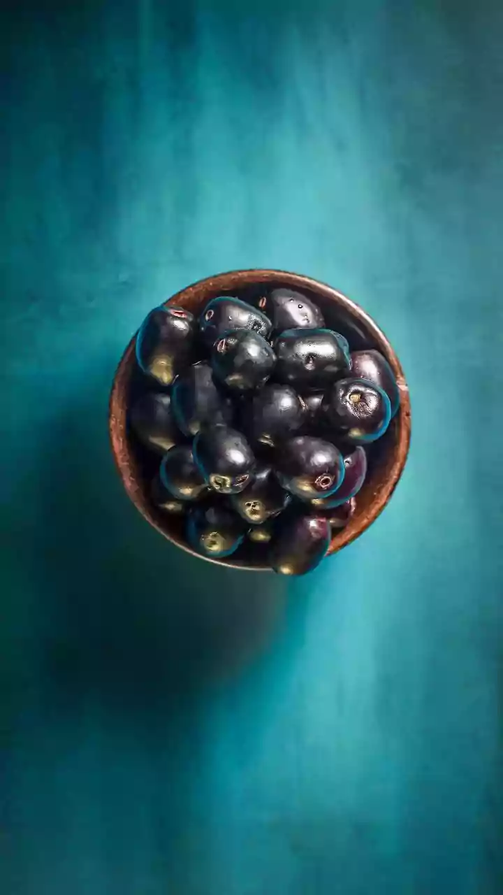 Why Nutritionists Say August Is The Perfect Time To Enjoy These Indian Monsoon Superfoods