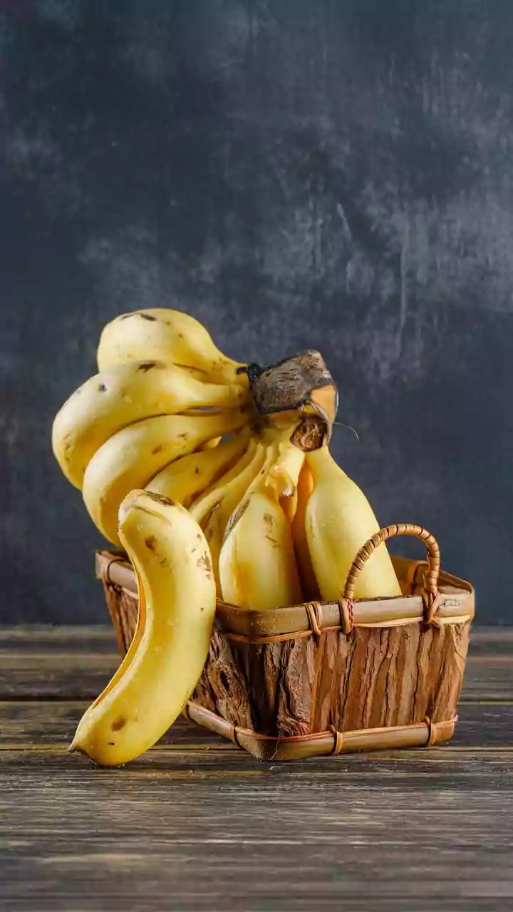 The Fruit-Bowl Science Behind Fast-Ripening Bananas and Apples