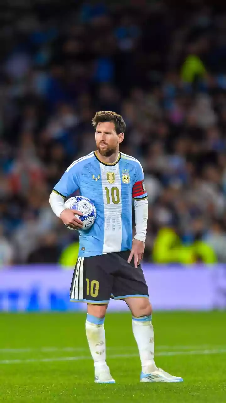 Lionel Messi bids Argentina adieu with goal and two assists in 3-0 win over Benin