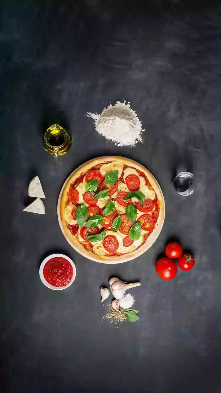 Mastering Homemade Pizza: A Simple Step-by-Step Guide to Perfect Pies